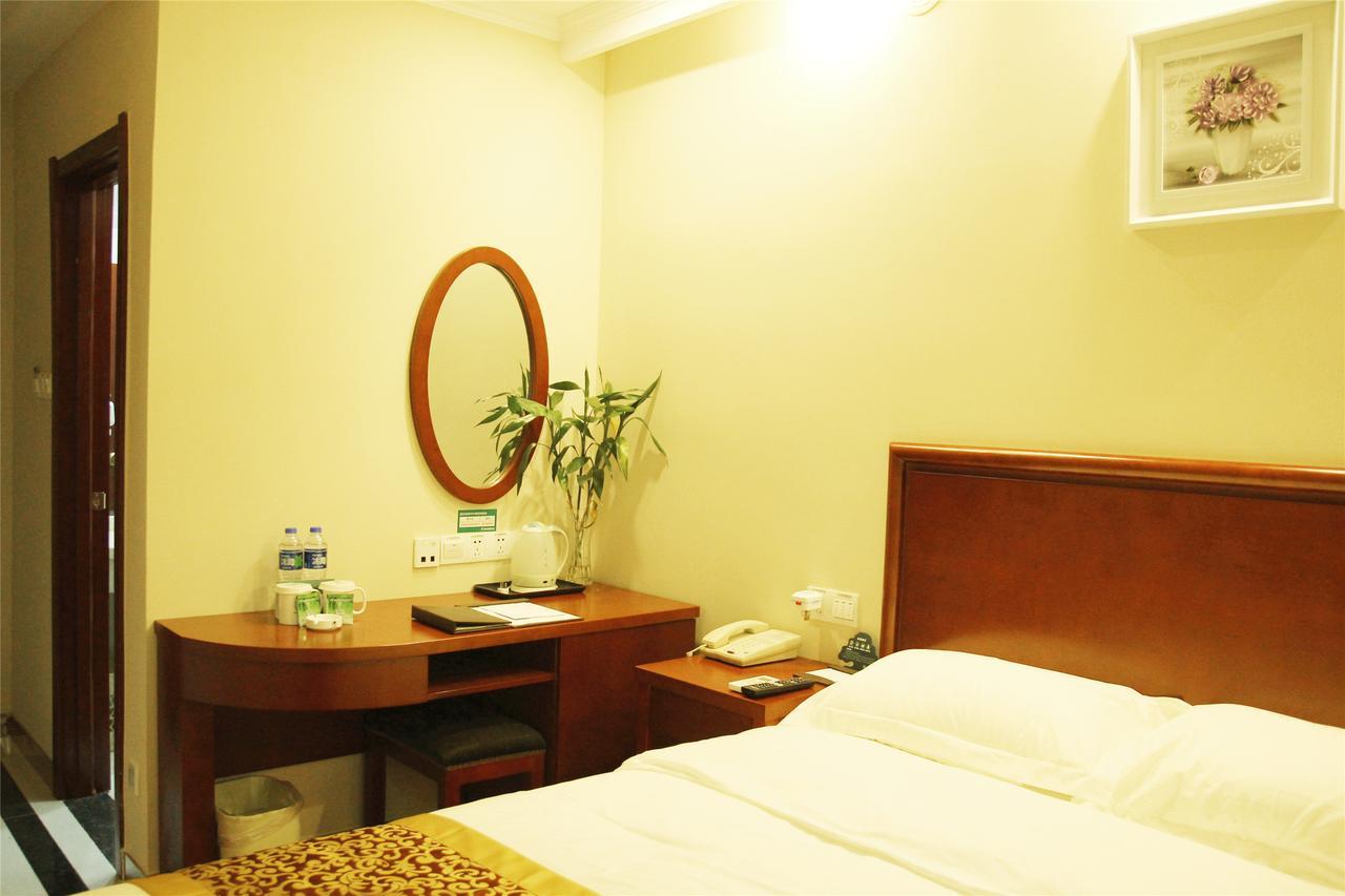 Greentree Inn Jiangsu Wuxi Jiangyin Zhouzhuang Shiji Avenue Business Hotel Экстерьер фото